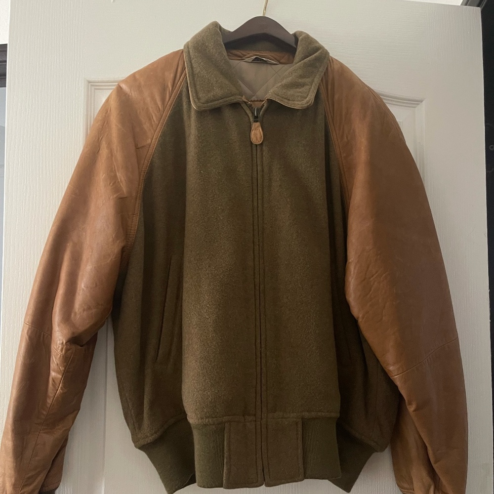 Casual Leather Jacket J.O.E ( just on earth)